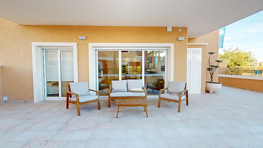 3 bedroom Apartment with garden in El Raso in Vidando Estates