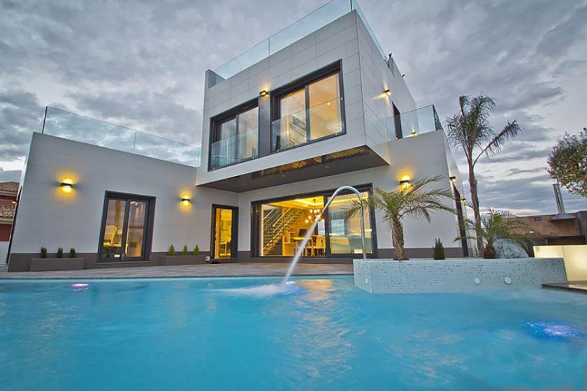 3 bedroom Villa in Dehesa De Campoamor in Vidando Estates