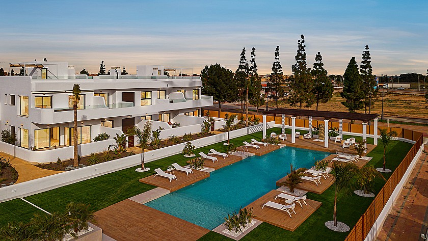3 bedroom Apartment with garden in Los Alcazares in Vidando Estates