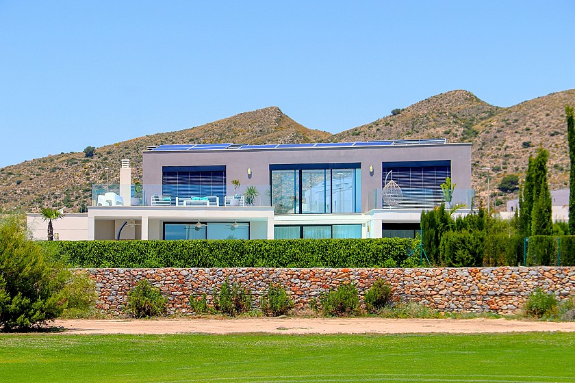 4 bedroom Villa in Altaona Village in Vidando Estates