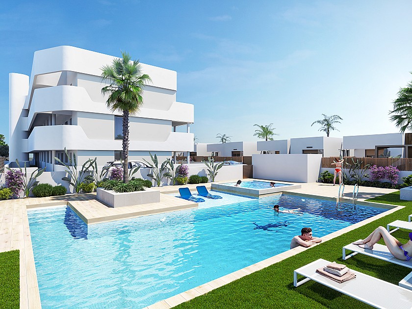 2 bedroom Apartment with garden in Los Alcazares in Vidando Estates