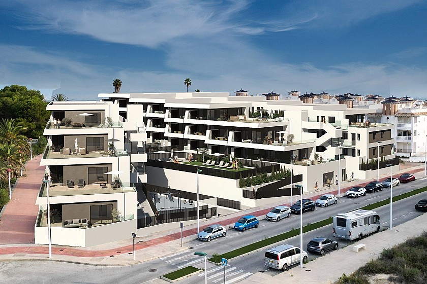 2 bedroom Apartment with garden in La Marina in Vidando Estates