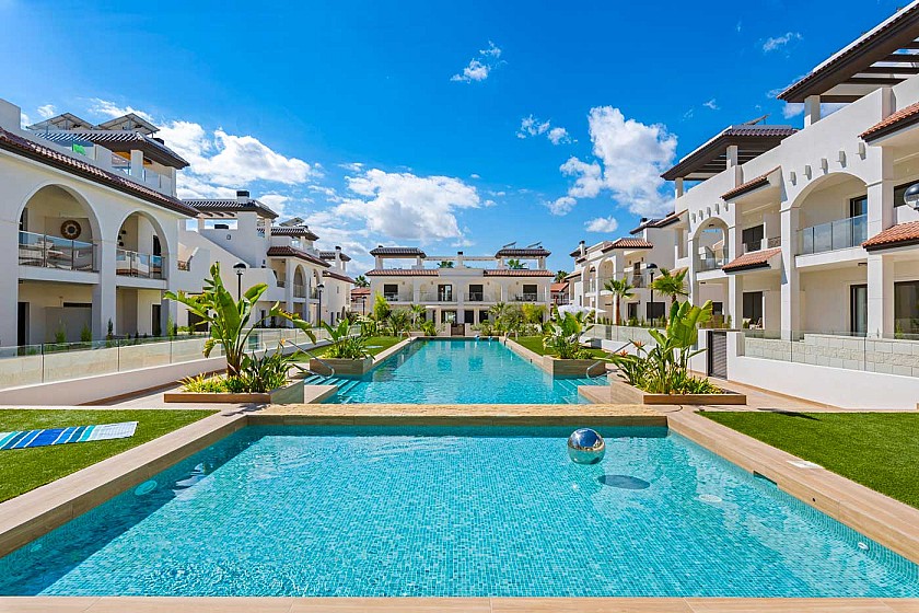 3 bedroom Apartments - solarium in Ciudad Quesada in Vidando Estates