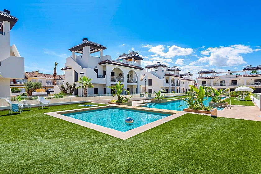 2 bedroom Apartments - solarium in Ciudad Quesada in Vidando Estates