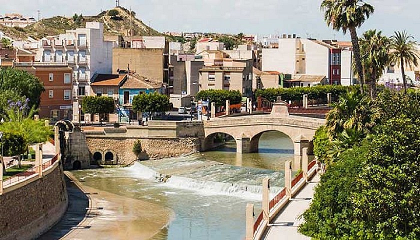 Huis kopen Rojales – Authentiek Spaans wonen in het hart van de Costa Blanca
