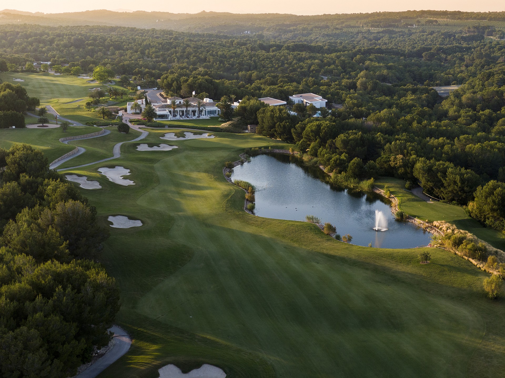 Why choose to live in Las Colinas?