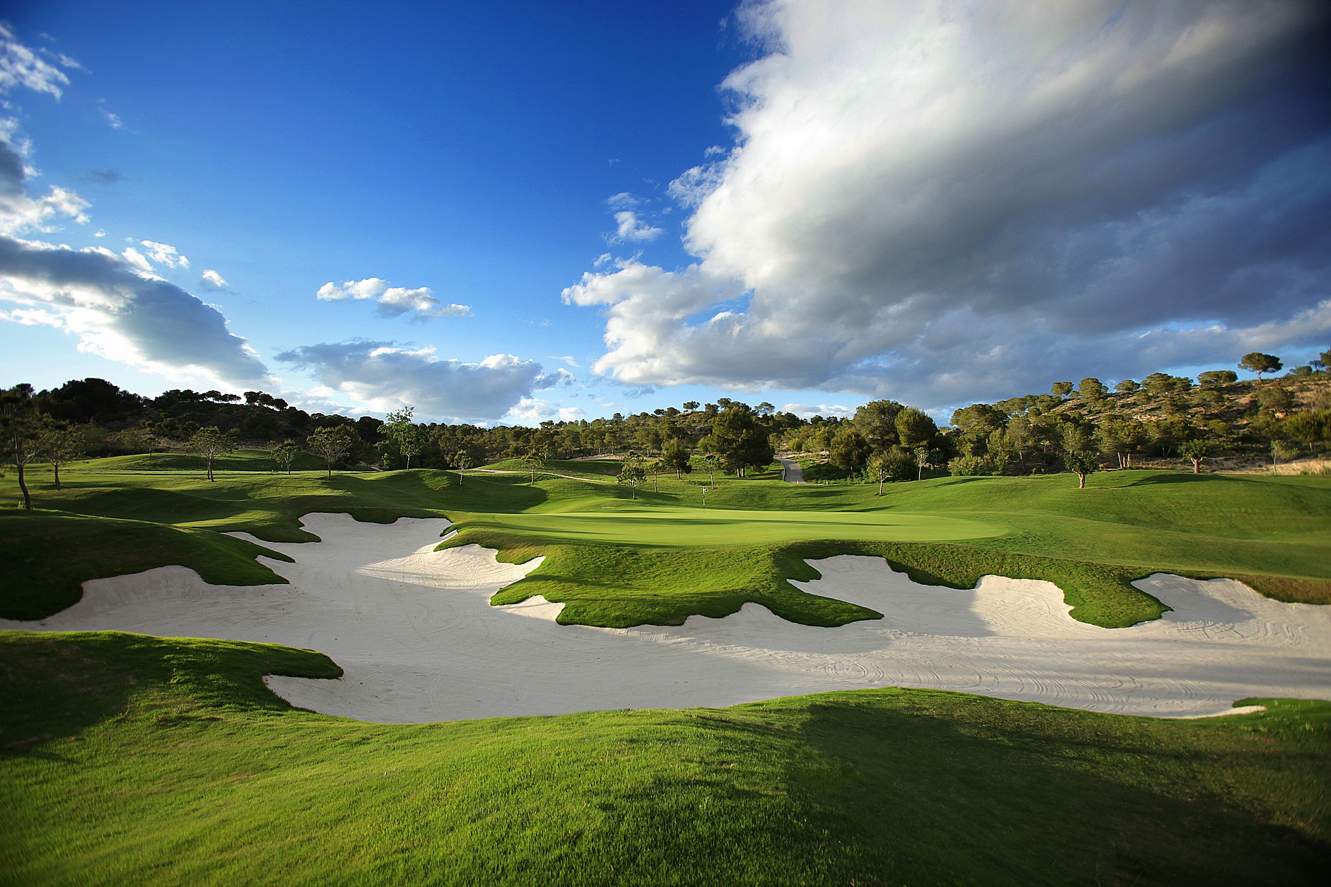 Why buying a home in Las Colinas is an award-winning choice