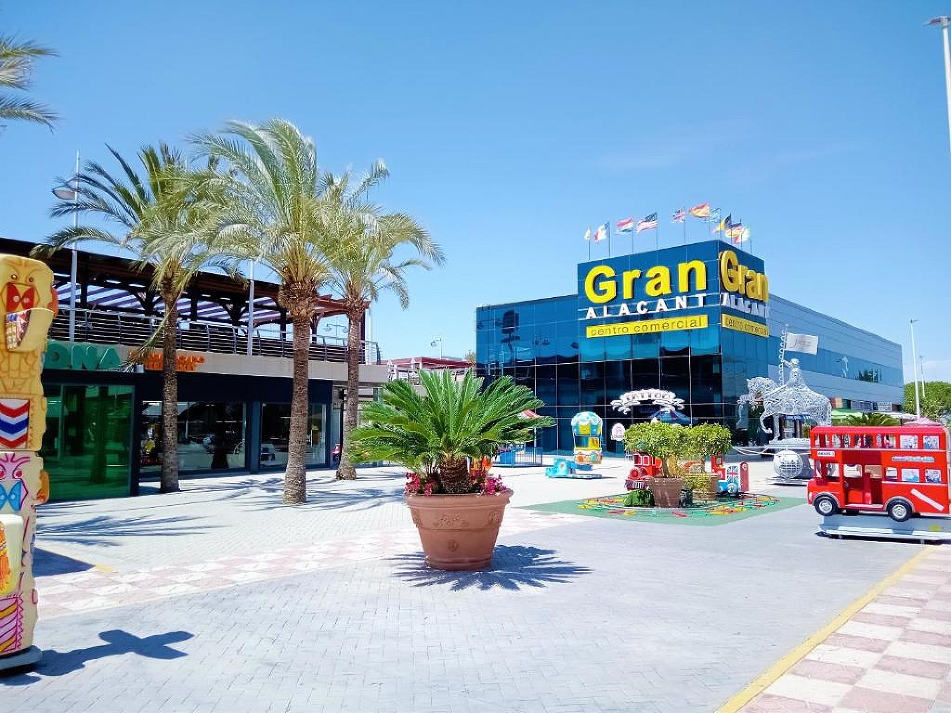 Gran Alacant biedt alle voorzieningen, het hele jaar door