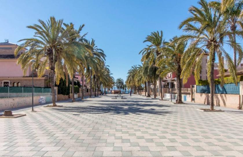 Los AlcazaresVidando Estates