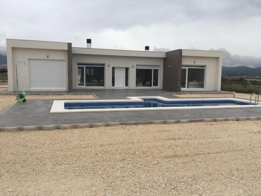 Moderne nieuwbouwvilla in de buurt van Pinoso, Alicante - Vidando Estates