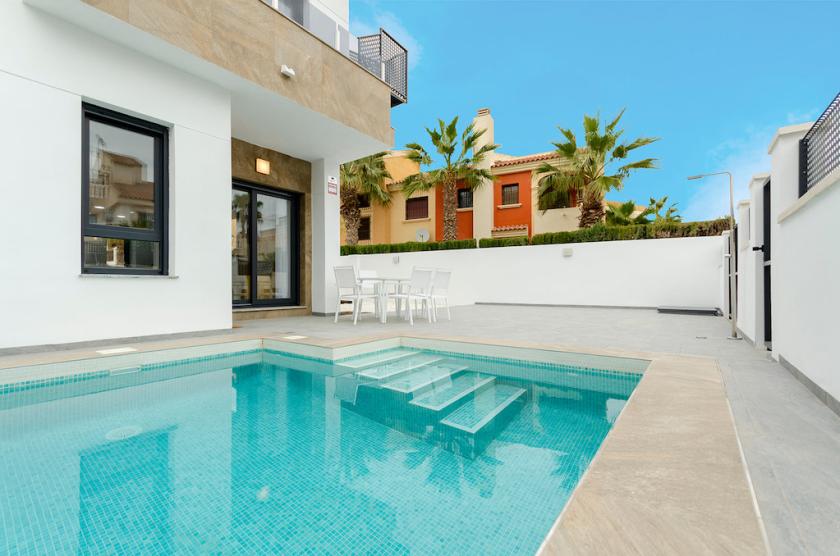 3 slaapkamer Villa in Torrevieja - Vidando Estates