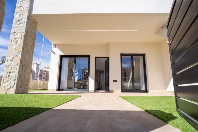 2 chambre Appartements - terrasse sur le toit à Punta Prima - Orihuela Costa - Vidando Estates