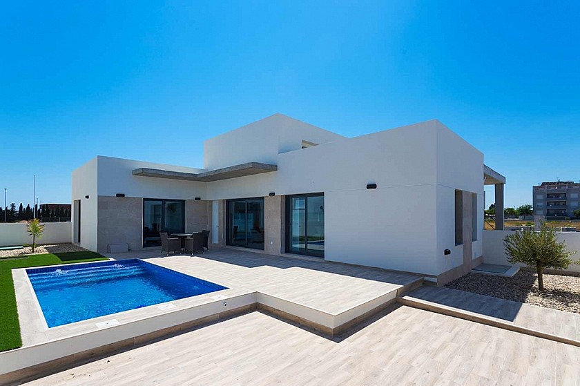3 bedroom Villa in Daya Nueva in Vidando Estates