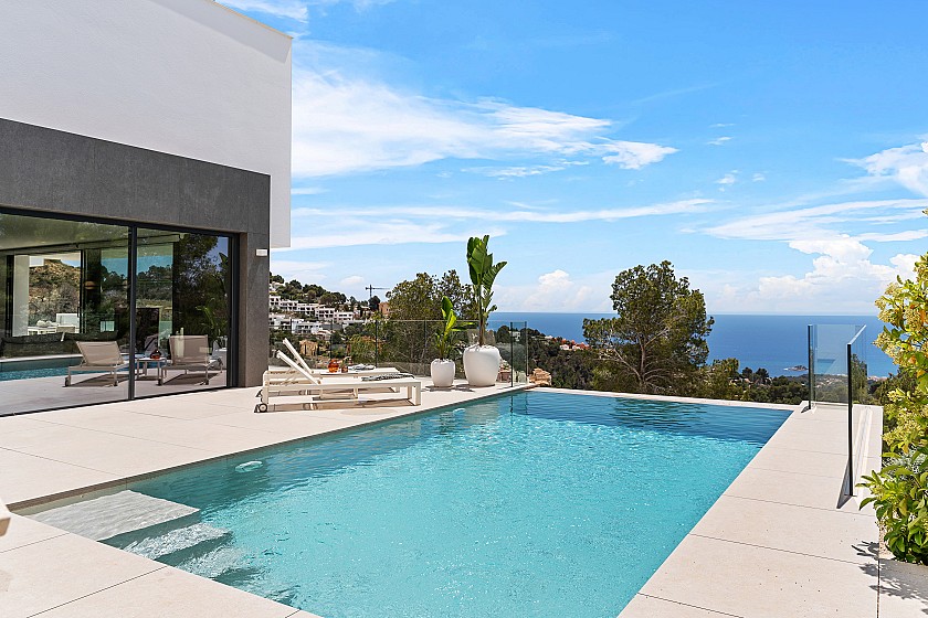 Topvilla in Exclusieve Wijk van Mondaine Badplaats Altea - Vidando Estates