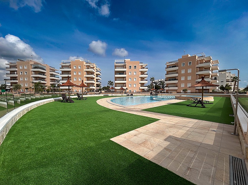 Beautiful Apartment for Sale in Vista Azul El Raso, Guardamar del Segura in Vidando Estates