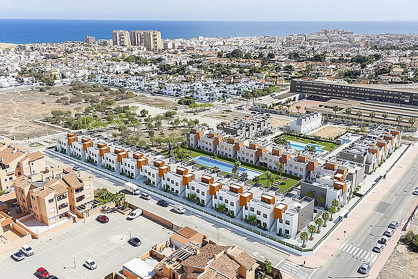 2 slaapkamer Appartement met tuin in Torrevieja in Vidando Estates