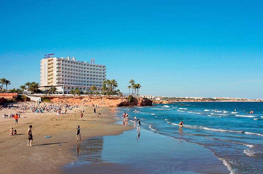 Buy a house in La Zenia – Your place under the sun on the Costa Blanca