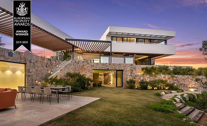 Do you dream of buying a luxury home in Spain?