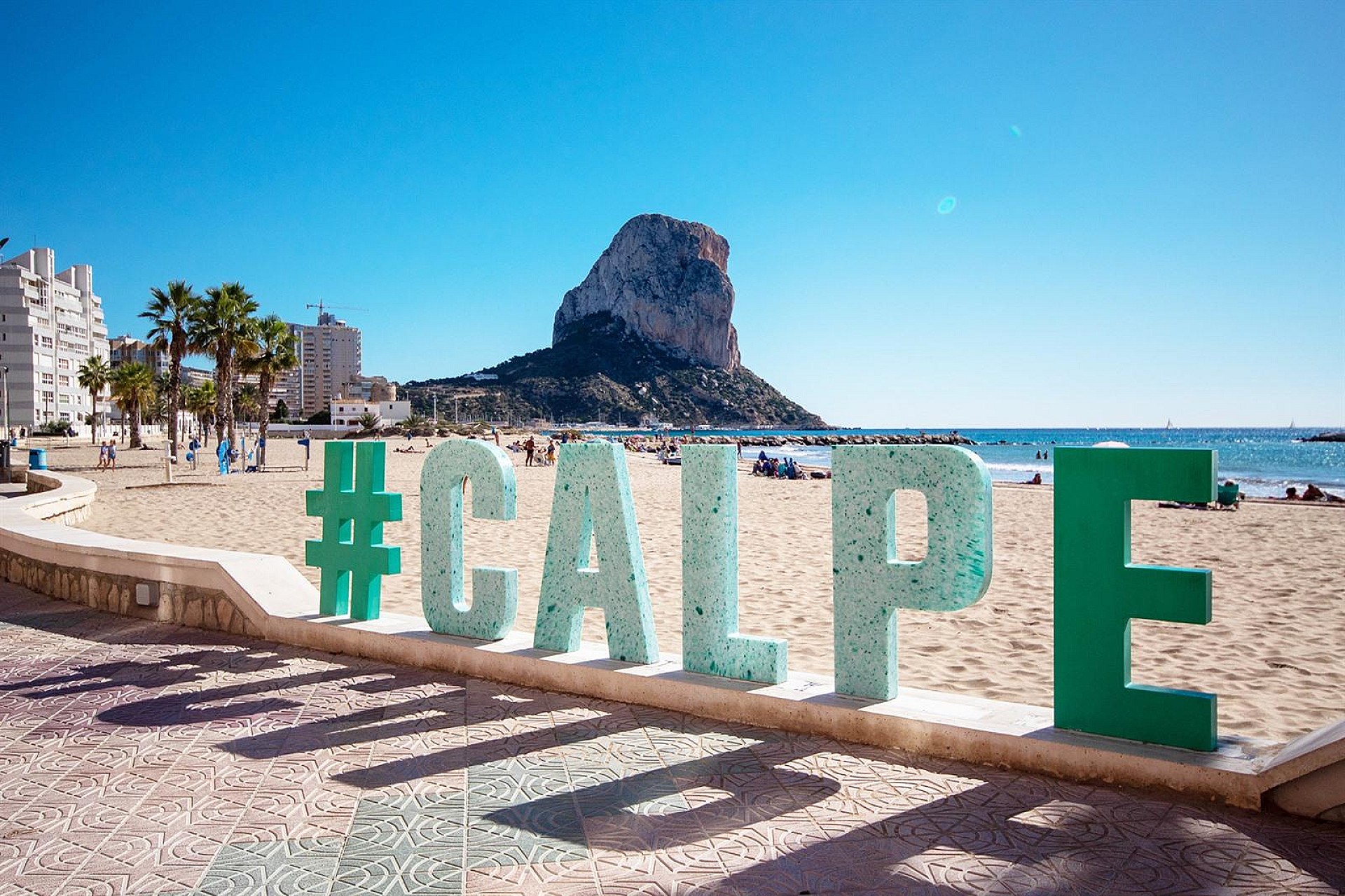 Vous achetez une maison à Calpe ? Vidando Estates vous guide avec connaissance et soin
